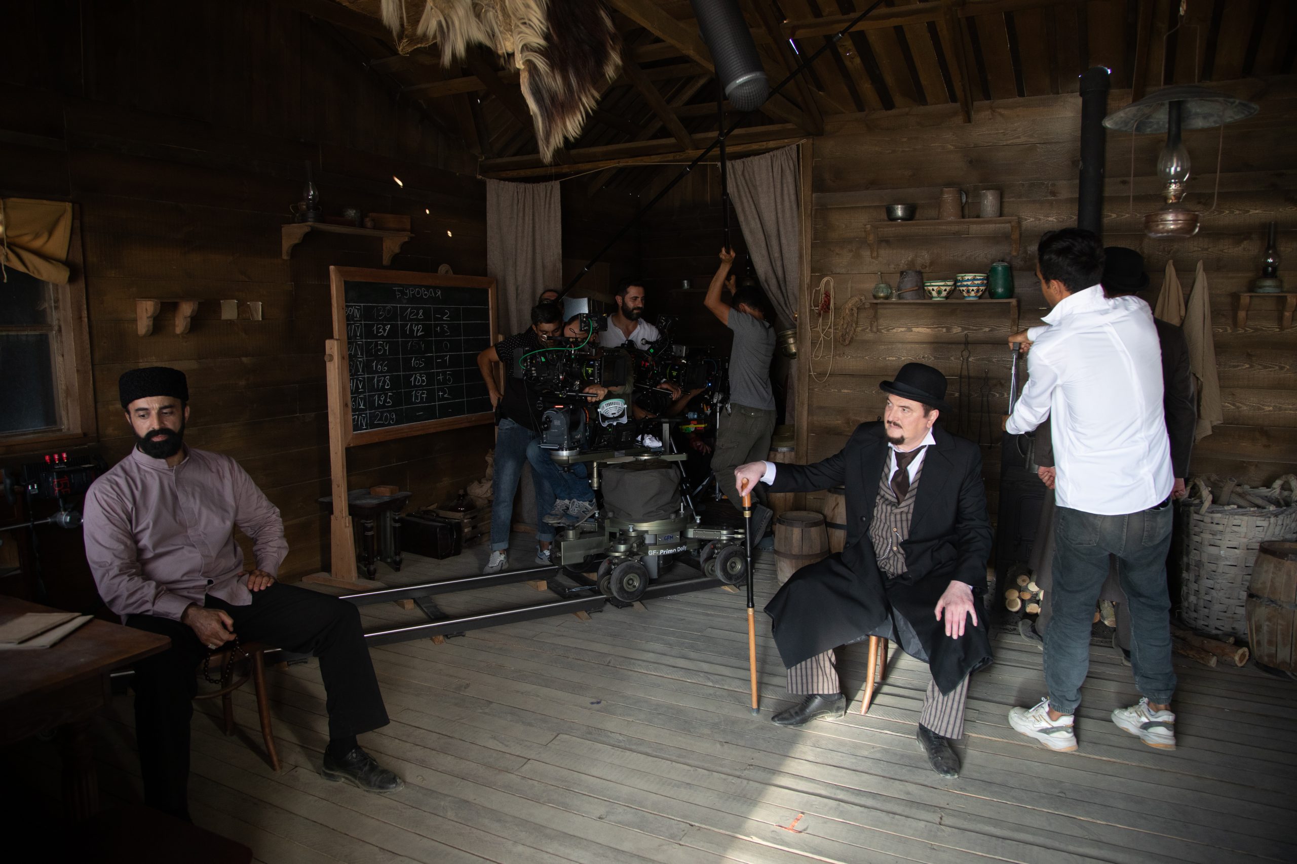 Behind-the-scenes image 3 from the production of Taghiyev: Oil